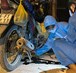 Sinh viên Đại học Đông Á xuyên đêm cứu hộ, 'tiếp sức' người dân đi xe máy về quê tránh dịch
